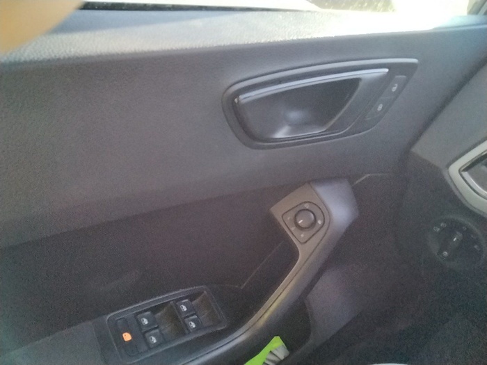 SEAT Ateca 1.6 TDI S&S Ecomotive Reference 85 kW (115 CV) Vehículo usado en Madrid SEAT Ateca 1.6 TDI S&S Ecomotive Reference 85 kW (115 CV) Vehículo usado en Madrid