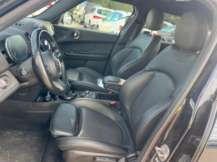 MINI MINI Countryman Cooper 100 kW (136 CV) Vehículo usado en Madrid MINI MINI Countryman Cooper 100 kW (136 CV) Vehículo usado en Madrid