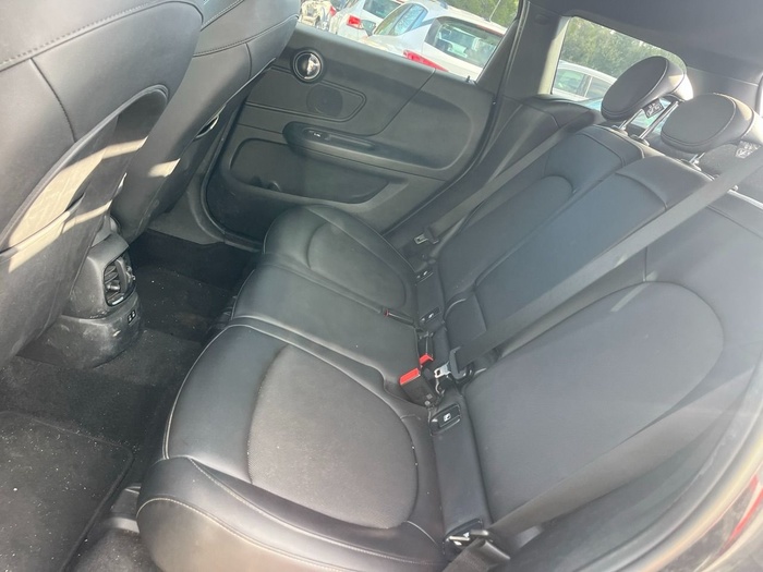 MINI MINI Countryman Cooper 100 kW (136 CV) Vehículo usado en Madrid MINI MINI Countryman Cooper 100 kW (136 CV) Vehículo usado en Madrid