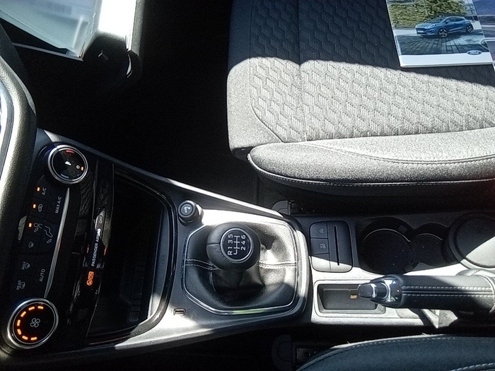 Ford Puma 1.5 Ecoblue Titanium 88 kW (120 CV) Vehículo usado en Madrid Ford Puma 1.5 Ecoblue Titanium 88 kW (120 CV) Vehículo usado en Madrid