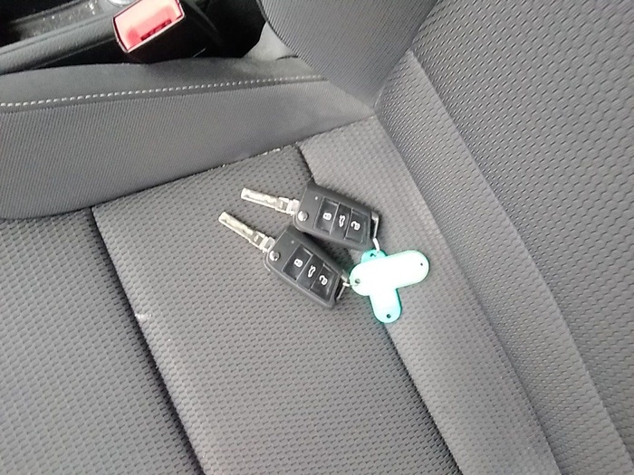 Volkswagen e-Golf ePower 100 kW (136 CV) Vehículo usado en Madrid Volkswagen e-Golf ePower 100 kW (136 CV) Vehículo usado en Madrid