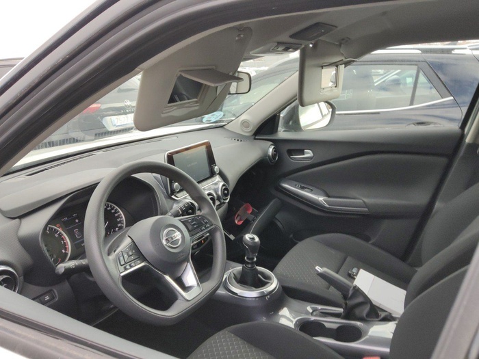 Nissan Juke DIG-T Acenta 84 kW (114 CV) Vehículo usado en Madrid Nissan Juke DIG-T Acenta 84 kW (114 CV) Vehículo usado en Madrid