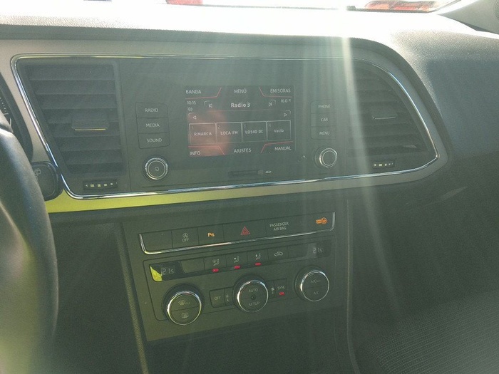 SEAT León ST 1.6 TDI S&S Style 85 kW (115 CV) Vehículo usado en Madrid SEAT León ST 1.6 TDI S&S Style 85 kW (115 CV) Vehículo usado en Madrid