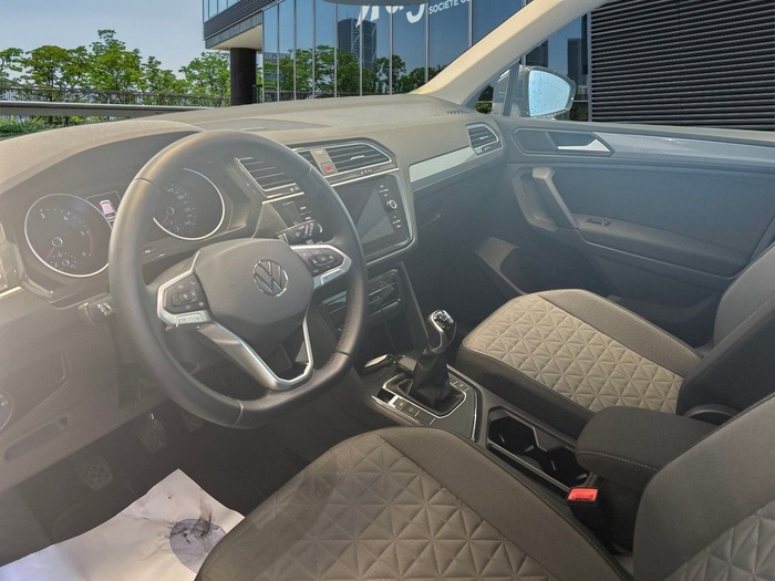 Volkswagen Tiguan Life 2.0 TDI 110 kW (150 CV) Vehículo usado en Madrid Volkswagen Tiguan Life 2.0 TDI 110 kW (150 CV) Vehículo usado en Madrid