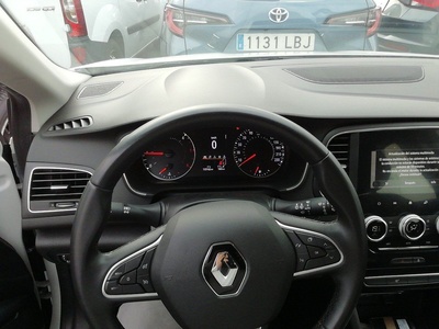 Renault Megane Equilibre Blue dCi 85 kW (115 CV) 8 Renault Megane Equilibre Blue dCi 85 kW (115 CV) 8