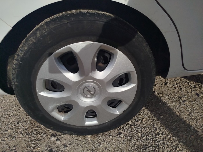 Opel Corsa 1.4 Selective Pro 66 kW (90 CV) Vehículo usado en Madrid Opel Corsa 1.4 Selective Pro 66 kW (90 CV) Vehículo usado en Madrid