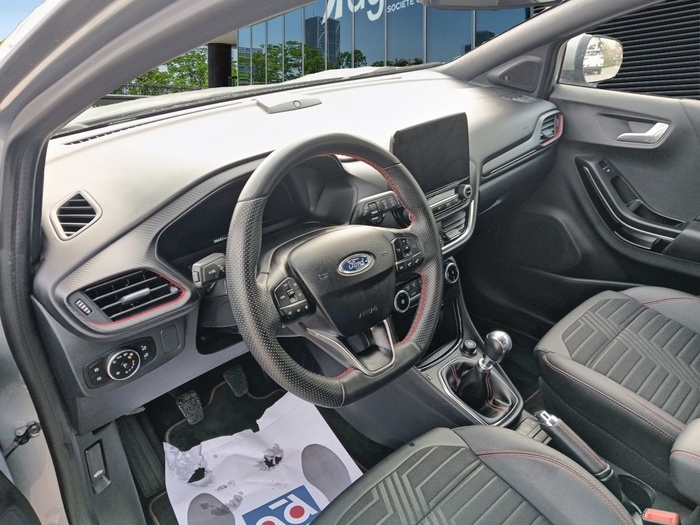 Ford Puma 1.0 EcoBoost MHEV ST-Line X 92 kW (125 CV) Vehículo usado en Madrid Ford Puma 1.0 EcoBoost MHEV ST-Line X 92 kW (125 CV) Vehículo usado en Madrid