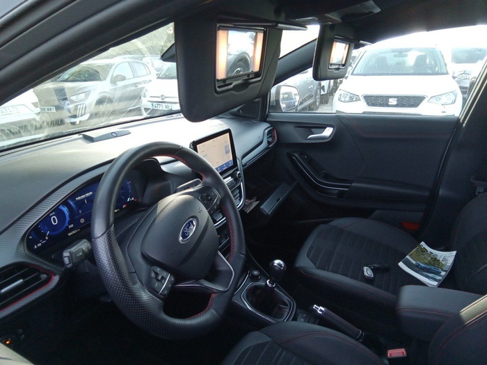 Ford Puma 1.0 EcoBoost MHEV ST-Line X 92 kW (125 CV) Vehículo usado en Madrid Ford Puma 1.0 EcoBoost MHEV ST-Line X 92 kW (125 CV) Vehículo usado en Madrid