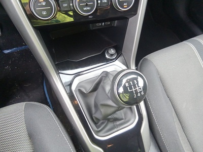 Volkswagen T-Roc Advance R-Line 1.0 TSI 81 kW (110 CV) 12 Volkswagen T-Roc Advance R-Line 1.0 TSI 81 kW (110 CV) 12