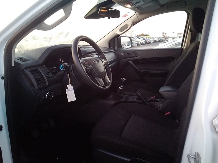 Ford Ranger Pickup 2.0 Ecoblue Doble Cabina XL 4x4 125 kW (170 CV) Vehículo usado en Madrid Ford Ranger Pickup 2.0 Ecoblue Doble Cabina XL 4x4 125 kW (170 CV) Vehículo usado en Madrid