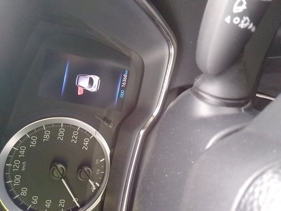 Toyota Corolla 1.8 125H Business Plus E-CVT 90 kW (122 CV) 8 Toyota Corolla 1.8 125H Business Plus E-CVT 90 kW (122 CV) 8