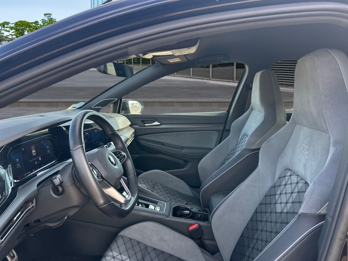 Volkswagen Golf R-Line 2.0 TDI 110 kW (150 CV) DSG Vehículo usado en Madrid Volkswagen Golf R-Line 2.0 TDI 110 kW (150 CV) DSG Vehículo usado en Madrid