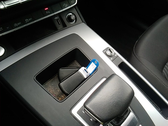 Audi Q5 Advanced 45 TFSI quattro 195 kW (265 CV) S tronic Vehículo usado en Madrid Audi Q5 Advanced 45 TFSI quattro 195 kW (265 CV) S tronic Vehículo usado en Madrid