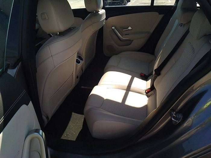 Mercedes-Benz CLA Shooting Brake 220 d 140 kW (190 CV) Vehículo usado en Madrid Mercedes-Benz CLA Shooting Brake 220 d 140 kW (190 CV) Vehículo usado en Madrid