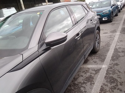 Peugeot 2008 BlueHDi 110 S&S Active Pack 81 kW (110 CV) 15 Peugeot 2008 BlueHDi 110 S&S Active Pack 81 kW (110 CV) 15