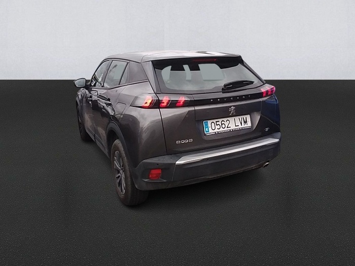 Peugeot 2008 BlueHDi 110 S&S Active Pack 81 kW (110 CV) Vehículo usado en Madrid Peugeot 2008 BlueHDi 110 S&S Active Pack 81 kW (110 CV) Vehículo usado en Madrid