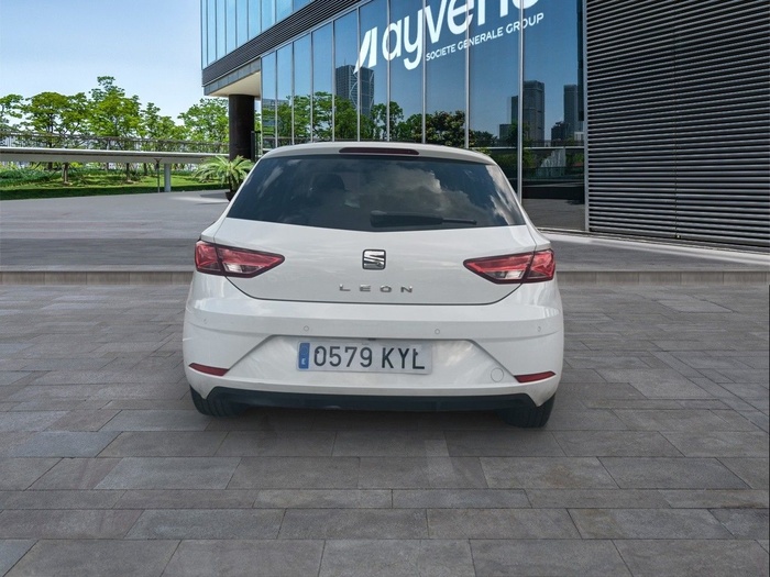 SEAT León 1.6 TDI S&S Style Visio Edition 85 kW (115 CV) Vehículo usado en Madrid SEAT León 1.6 TDI S&S Style Visio Edition 85 kW (115 CV) Vehículo usado en Madrid