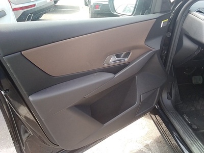 DS DS7 Crossback BlueHDi 130 Be Chic Auto 96 kW (130 CV) 11 DS DS7 Crossback BlueHDi 130 Be Chic Auto 96 kW (130 CV) 11