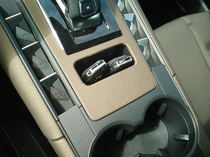 DS DS7 Crossback BlueHDi 130 Be Chic Auto 96 kW (130 CV) Vehículo usado en Madrid DS DS7 Crossback BlueHDi 130 Be Chic Auto 96 kW (130 CV) Vehículo usado en Madrid