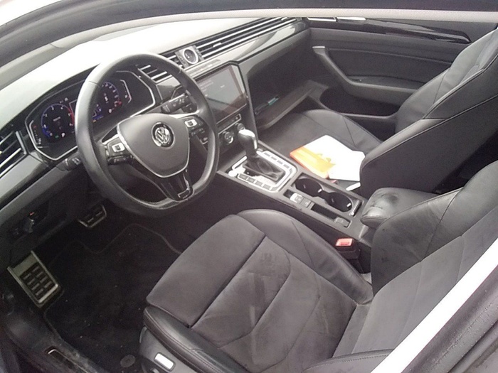 Volkswagen Arteon Elegance 2.0 TDI 140 kW (190 CV) DSG Vehículo usado en Madrid Volkswagen Arteon Elegance 2.0 TDI 140 kW (190 CV) DSG Vehículo usado en Madrid