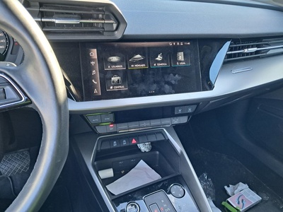 Audi A3 Sportback 30 TFSI 81 kW (110 CV) S tronic 13 Audi A3 Sportback 30 TFSI 81 kW (110 CV) S tronic 13