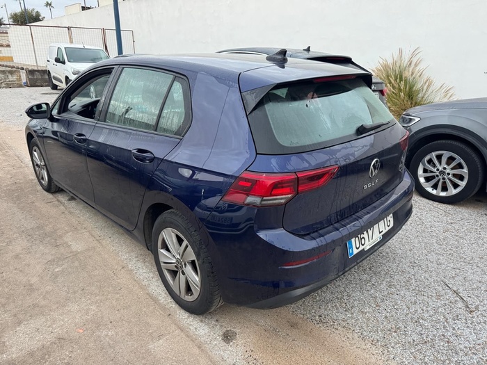 Volkswagen Golf 2.0 TDI 85 kW (115 CV) Vehículo usado en Madrid Volkswagen Golf 2.0 TDI 85 kW (115 CV) Vehículo usado en Madrid