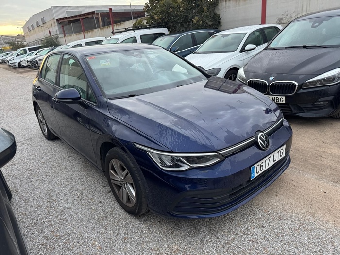 Volkswagen Golf 2.0 TDI 85 kW (115 CV) Vehículo usado en Madrid Volkswagen Golf 2.0 TDI 85 kW (115 CV) Vehículo usado en Madrid