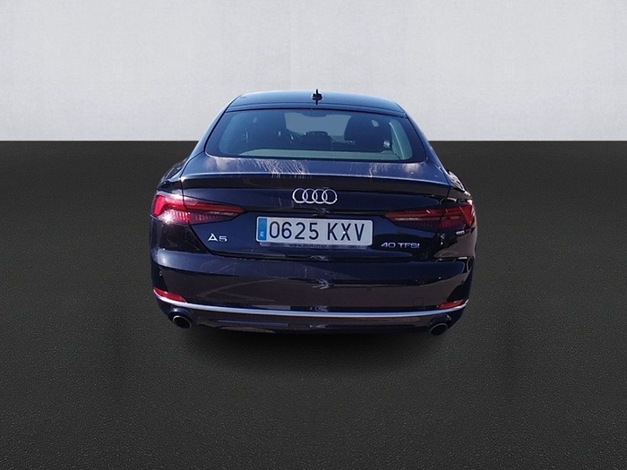 Audi A5 Sportback Sport 40 TFSI 140 kW (190 CV) S tronic Vehículo usado en Madrid Audi A5 Sportback Sport 40 TFSI 140 kW (190 CV) S tronic Vehículo usado en Madrid