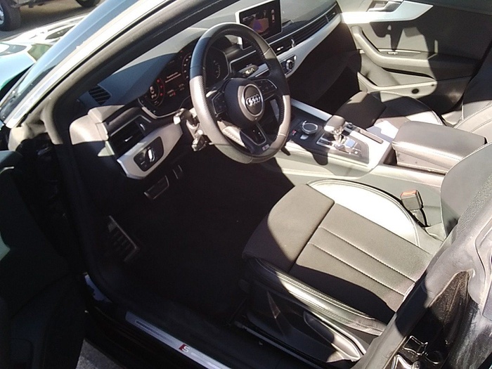 Audi A5 Sportback Sport 40 TFSI 140 kW (190 CV) S tronic Vehículo usado en Madrid Audi A5 Sportback Sport 40 TFSI 140 kW (190 CV) S tronic Vehículo usado en Madrid