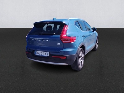 Volvo XC40 T4 Recharge PHEV Core Auto 155 kW (211 CV) 4 Volvo XC40 T4 Recharge PHEV Core Auto 155 kW (211 CV) 4