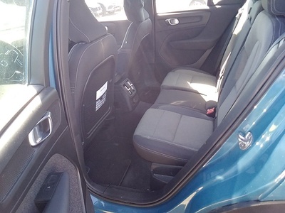 Volvo XC40 T4 Recharge PHEV Core Auto 155 kW (211 CV) 9 Volvo XC40 T4 Recharge PHEV Core Auto 155 kW (211 CV) 9