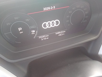 Audi Q4 e-tron S line 40 e-tron 150 kW (204 CV) 8 Audi Q4 e-tron S line 40 e-tron 150 kW (204 CV) 8