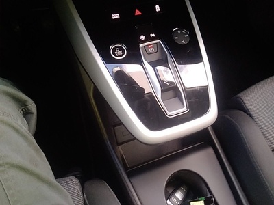 Audi Q4 e-tron S line 40 e-tron 150 kW (204 CV) 15 Audi Q4 e-tron S line 40 e-tron 150 kW (204 CV) 15