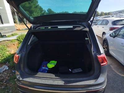 Volkswagen Tiguan Life 2.0 TDI 110 kW (150 CV) 15 Volkswagen Tiguan Life 2.0 TDI 110 kW (150 CV) 15