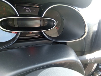 Renault Clio Limited dCi 55 kW (75 CV) 8 Renault Clio Limited dCi 55 kW (75 CV) 8