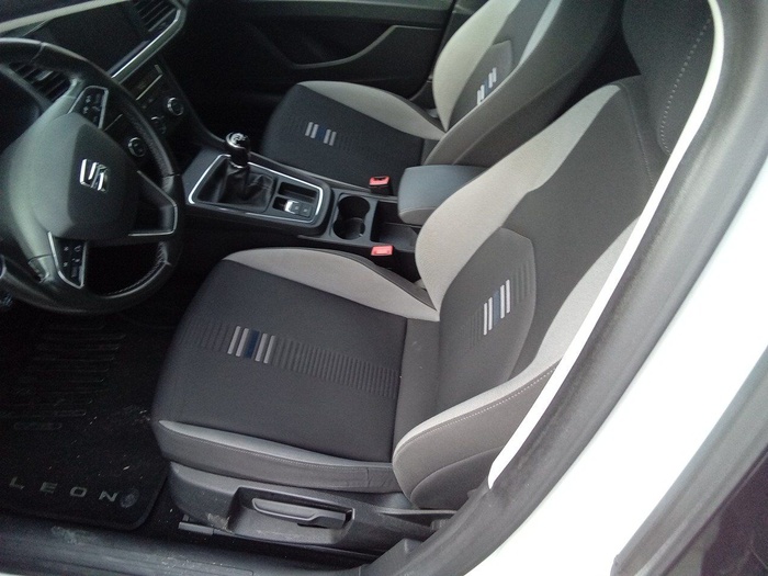 SEAT León 1.6 TDI S&S Style Visio Edition 85 kW (115 CV) Vehículo usado en Madrid SEAT León 1.6 TDI S&S Style Visio Edition 85 kW (115 CV) Vehículo usado en Madrid