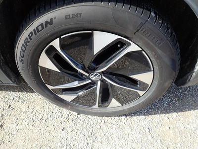 Volkswagen ID.4 Pro Mas 77kWh 210 kW (286 CV) 15 Volkswagen ID.4 Pro Mas 77kWh 210 kW (286 CV) 15