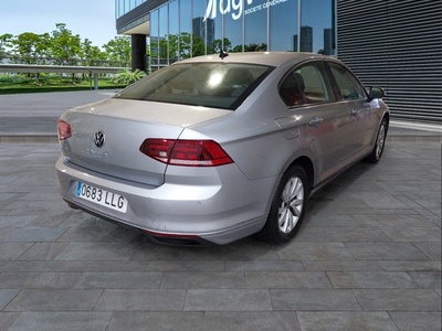 Volkswagen Passat Business 2.0 TDI 90 kW (122 CV) DSG 11 Volkswagen Passat Business 2.0 TDI 90 kW (122 CV) DSG 11