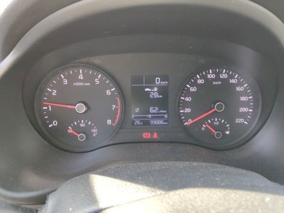 Kia Stonic 1.0 T-GDi Black Edition 74 kW (100 CV) 8 Kia Stonic 1.0 T-GDi Black Edition 74 kW (100 CV) 8