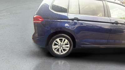 Volkswagen Touran Advance 2.0 TDI 90 kW (122 CV) 18 Volkswagen Touran Advance 2.0 TDI 90 kW (122 CV) 18