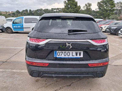 DS DS7 Crossback BlueHDi 130 Bastille Auto 96 kW (130 CV) 5 DS DS7 Crossback BlueHDi 130 Bastille Auto 96 kW (130 CV) 5