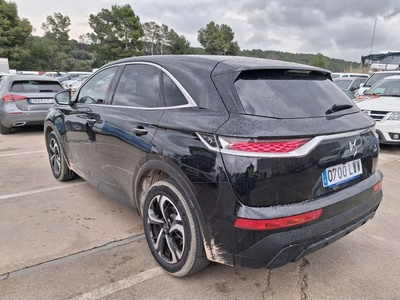 DS DS7 Crossback BlueHDi 130 Bastille Auto 96 kW (130 CV) 6 DS DS7 Crossback BlueHDi 130 Bastille Auto 96 kW (130 CV) 6
