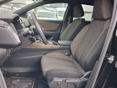 DS DS7 Crossback BlueHDi 130 Bastille Auto 96 kW (130 CV) 11 DS DS7 Crossback BlueHDi 130 Bastille Auto 96 kW (130 CV) 11