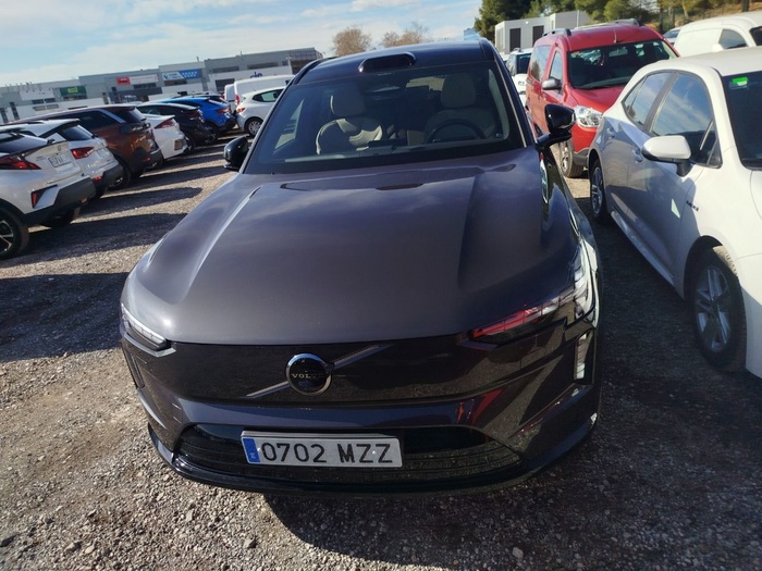 Volvo EX90 Twin BEV Ultra eAWD 300 kW (408 CV) Vehículo usado en Madrid Volvo EX90 Twin BEV Ultra eAWD 300 kW (408 CV) Vehículo usado en Madrid