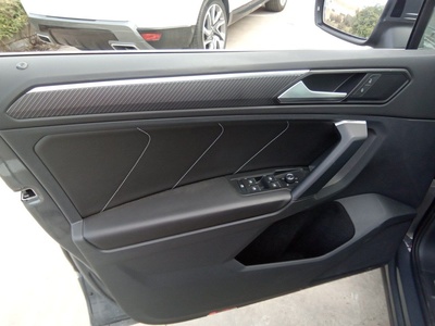 Volkswagen Tiguan R-Line 2.0 TDI 110 kW (150 CV) DSG 11 Volkswagen Tiguan R-Line 2.0 TDI 110 kW (150 CV) DSG 11