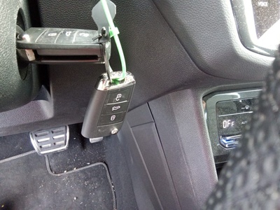 Volkswagen Tiguan R-Line 2.0 TDI 110 kW (150 CV) DSG 14 Volkswagen Tiguan R-Line 2.0 TDI 110 kW (150 CV) DSG 14