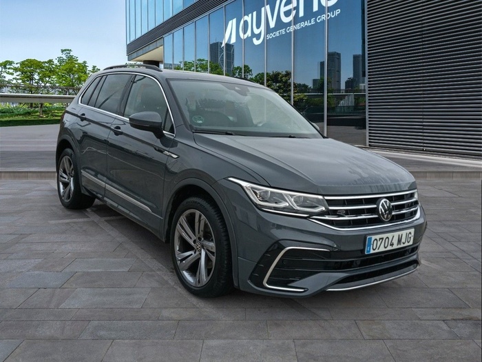 Volkswagen Tiguan R-Line 2.0 TDI 110 kW (150 CV) DSG Vehículo usado en Madrid Volkswagen Tiguan R-Line 2.0 TDI 110 kW (150 CV) DSG Vehículo usado en Madrid