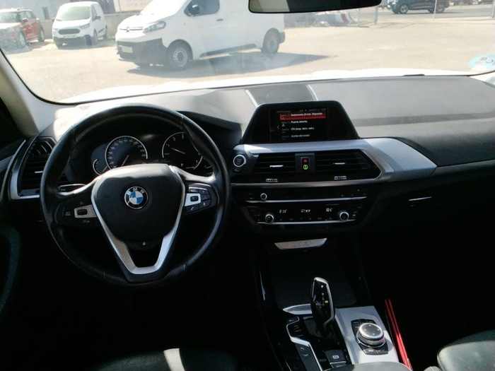 BMW X3 xDrive20i 135 kW (184 CV) Vehículo usado en Madrid BMW X3 xDrive20i 135 kW (184 CV) Vehículo usado en Madrid