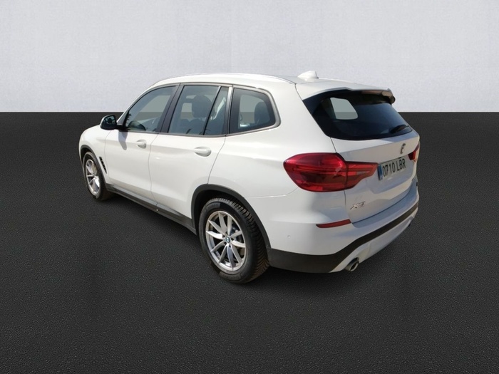 BMW X3 xDrive20i 135 kW (184 CV) Vehículo usado en Madrid BMW X3 xDrive20i 135 kW (184 CV) Vehículo usado en Madrid