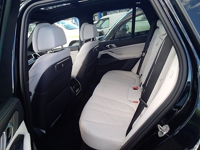 BMW X5 xDrive50e xLine 360 kW (489 CV) Vehículo usado en Madrid BMW X5 xDrive50e xLine 360 kW (489 CV) Vehículo usado en Madrid